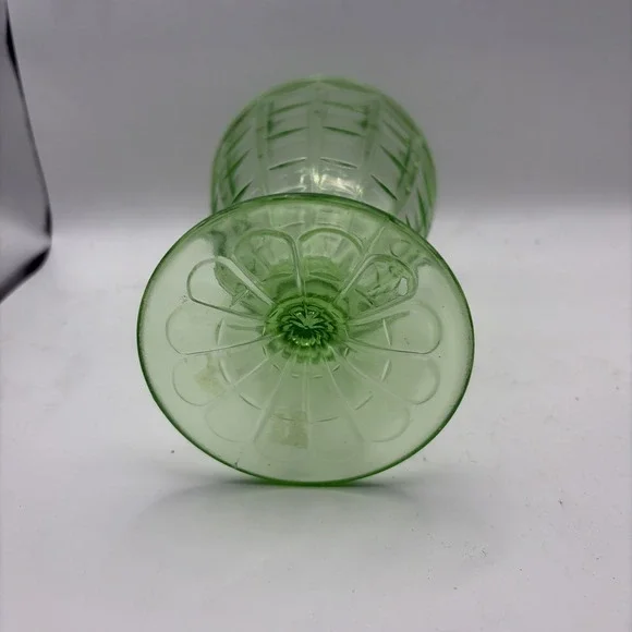 Anchor Hocking Block Optic Pattern Green Uranium Glass Footed Candy Dish & LID - Picture 9 of 13